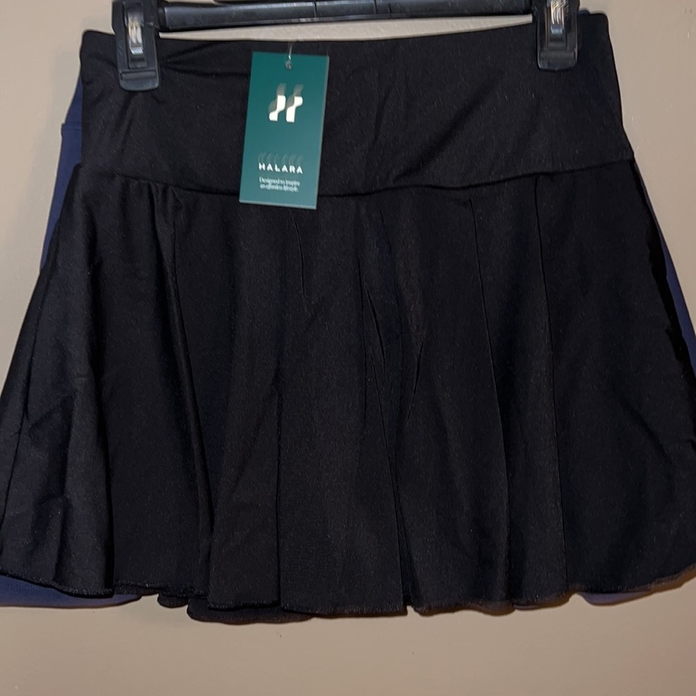 HALARA high waisted 2-in-1 skort